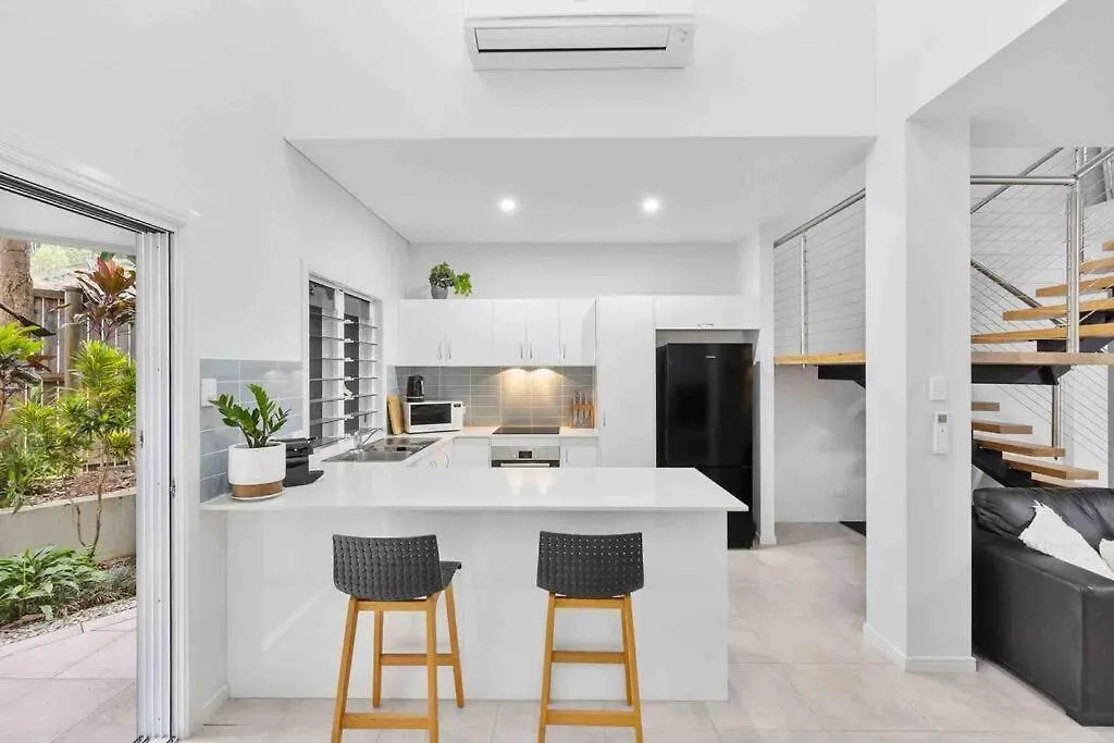 Zen Zone - Located Close To Beach, Skyrail And City Smithfield 0*,