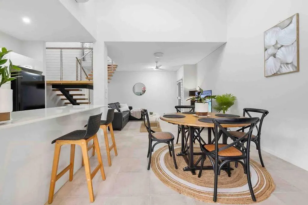 Zen Zone - Located Close To Beach, Skyrail And City Smithfield Holiday home